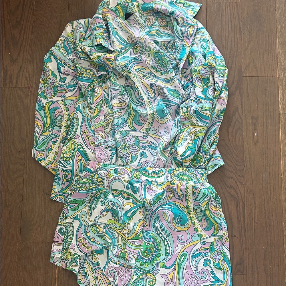 SHEIN Pastel Paisley Ruffle-Trim Shorts Set
